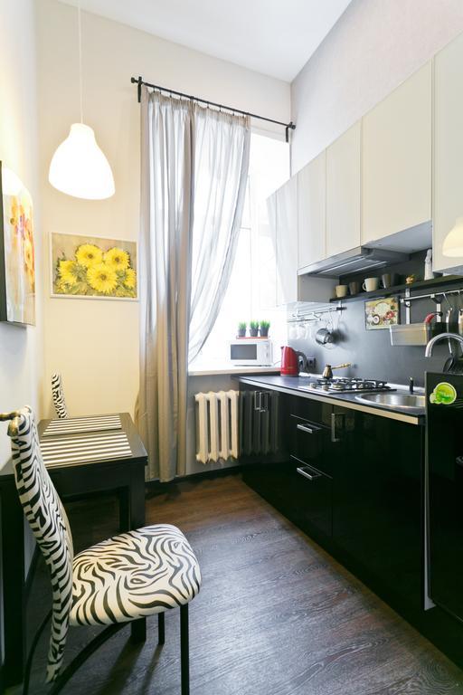 Swedish Apartments At Karla Marksa Minsk Bilik gambar