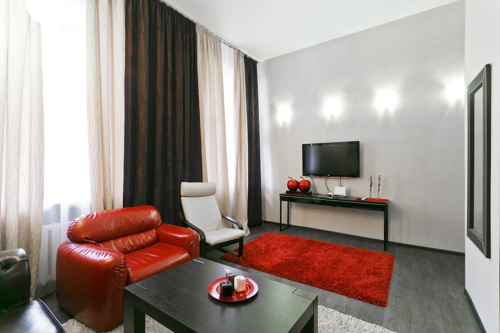 Swedish Apartments At Karla Marksa Minsk Bilik gambar