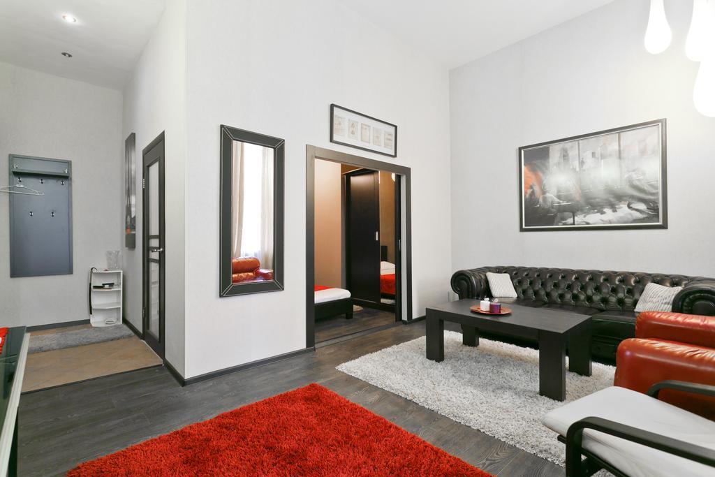 Swedish Apartments At Karla Marksa Minsk Bilik gambar